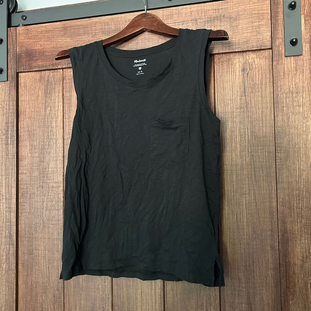 Madewell Whisper Cotton Crewneck Pocket Muscle Tank in black